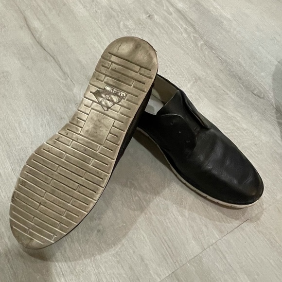 Dolce Vita black slide on shoes - Picture 3 of 3